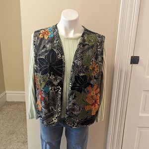 Chico's black and white with colorful flowers vest size L